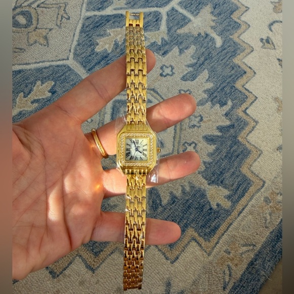 Panthere Classic Rectangle Gold Crystal Watch main image 5